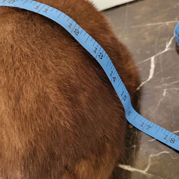 Fur hat hand made for EATON - Picture 5 of 17